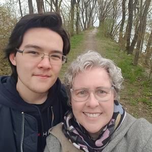 Meet your Posher, Lori